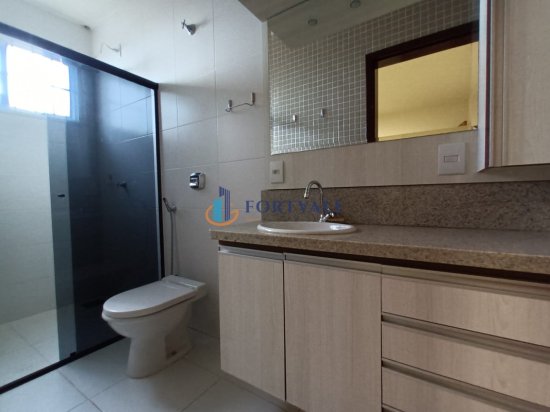 casa-aluguel-rua-santarem-nd-265-bairro-centro-1020687