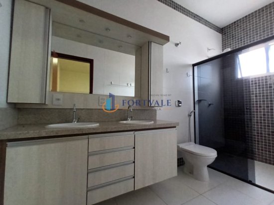 casa-aluguel-rua-santarem-nd-265-bairro-centro-1020679