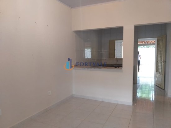 casa-aluguel-rua-barra-do-garcas-s-n-bairro-santa-monica-1018301
