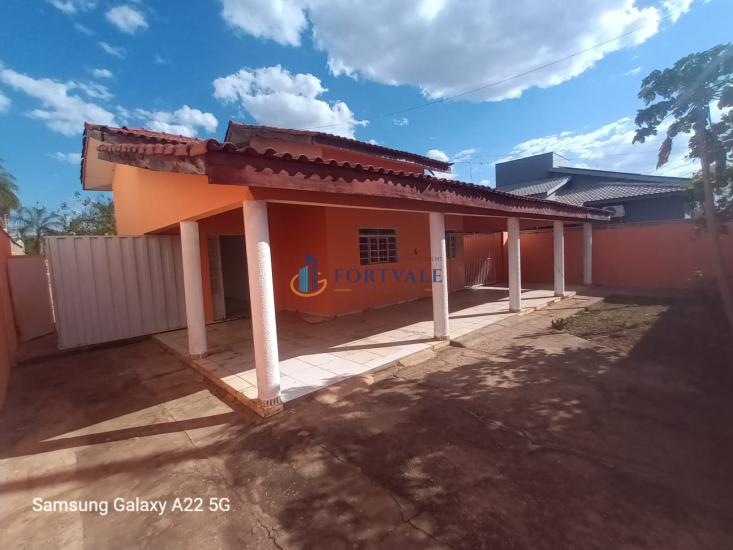 casa-aluguel-bairro-flor-de-liz-rua-uberlandia-155-nova-xavantina-mt-1026233